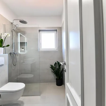 別荘 Ella ザダル