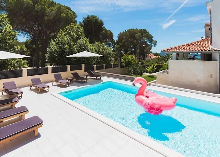 Hébergement de vacances Ella *