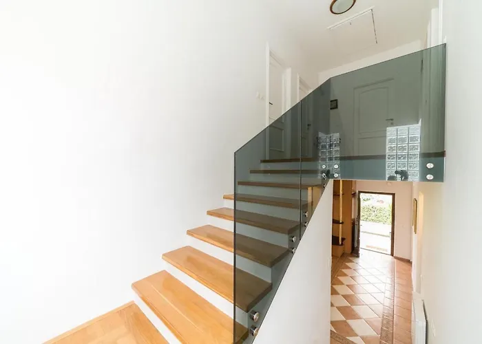 Ella Дом отдыха *